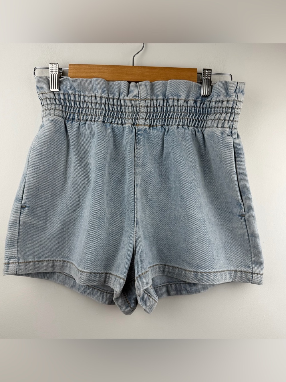 Pacsun Women’s Paper Bag Blue Denim High Rise Elastic Waist Shorts Size M